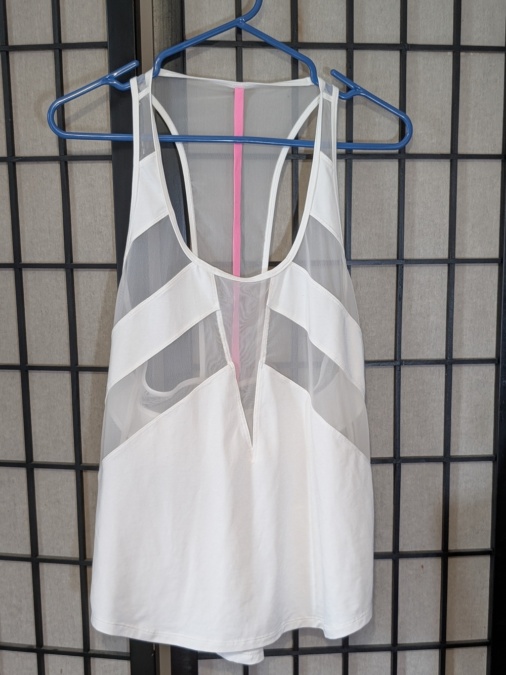 Lululemon Size M Tank